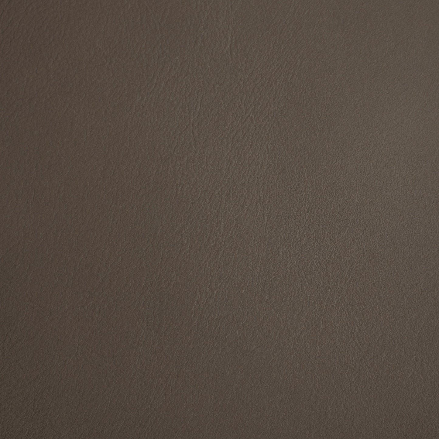 Highlands, Peaks, Spilltop® Water Resistance, Hospitality Leather Hide