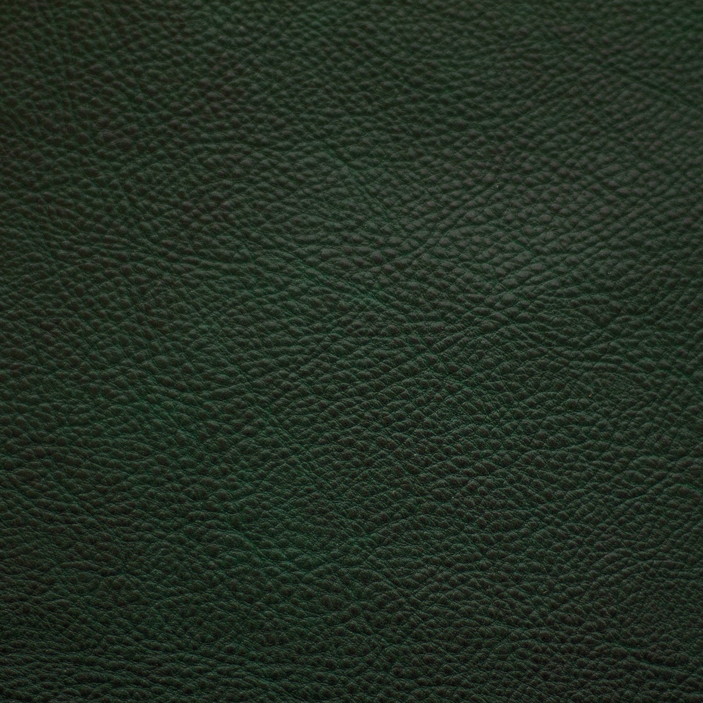 Manhattan, Emerald, Spilltop® Water Resistance, Hospitality Leather Hide