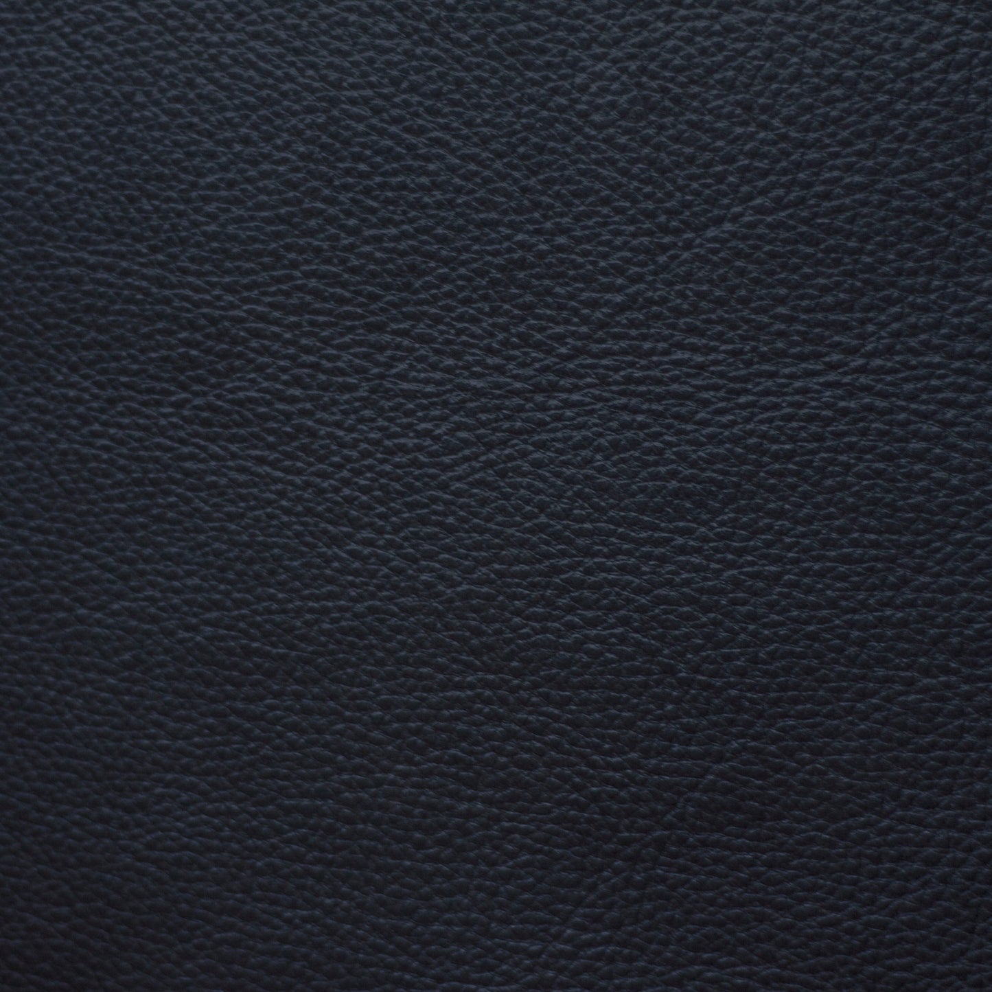 Maverick, Phantom, Spilltop® Water Resistance, Hospitality Leather Hide