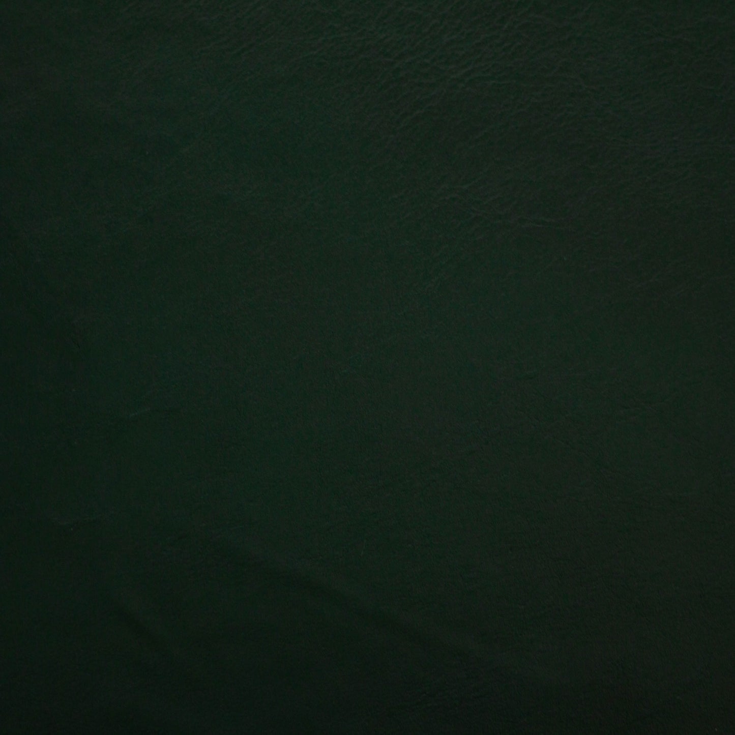 Vogue, Harlequin, Spilltop® Water Resistance, Hospitality Leather Hide