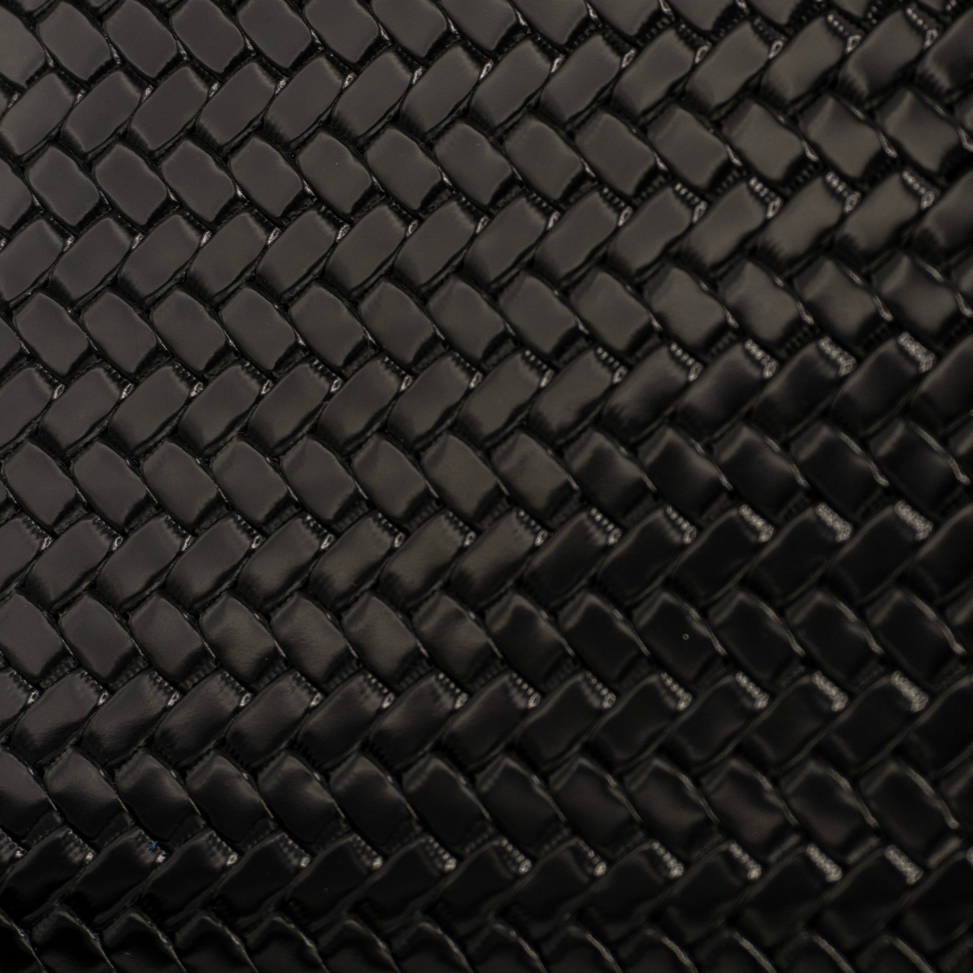 Black – Tiger Leather